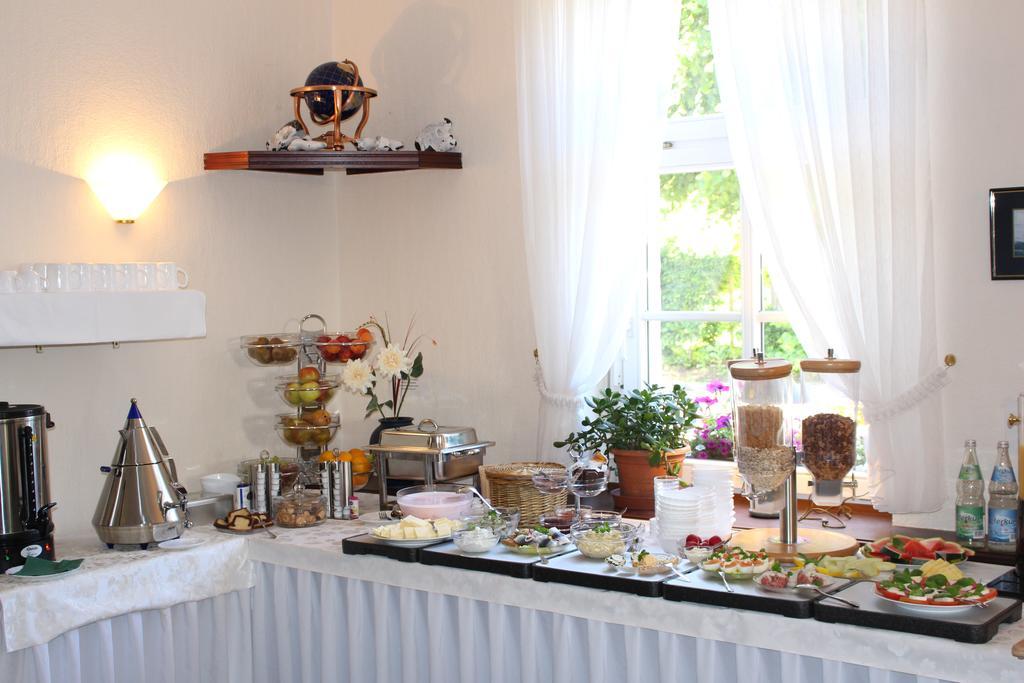 Baltisches Haus Pension Moll Цинновиц Экстерьер фото
